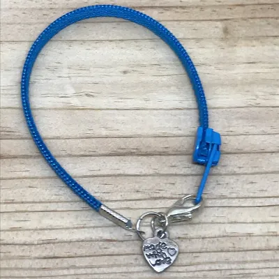 Children’s Blue Zip Bracelet (124) 1