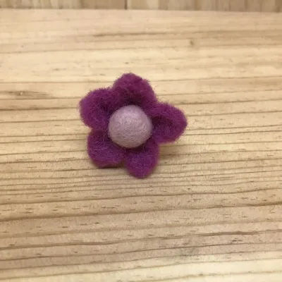 Children’s Felt Ring (100) 1