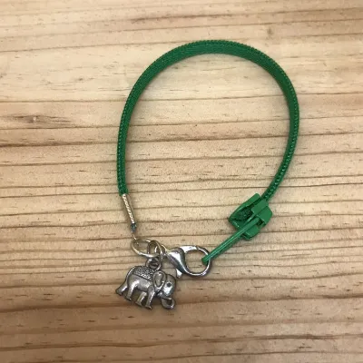 Children’s Green Zip Bracelet (127) 1