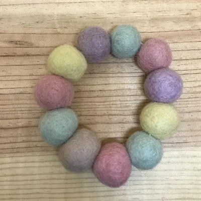 Felt Ball Bracelet (428) 1