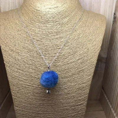 Felt Necklace (267) 1