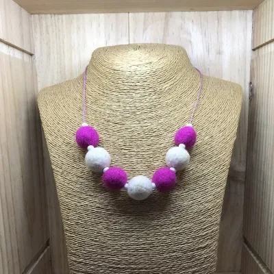 Felt Necklace (312) 1