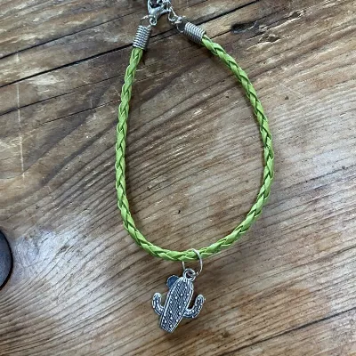 Green Cactus Bracelet (405) 1