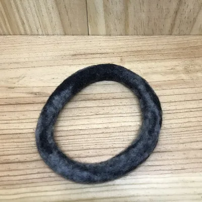 Grey Felt Bracelet (432) 1