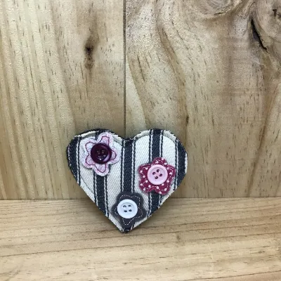 Grey Ticking Flower Brooch (065) 1