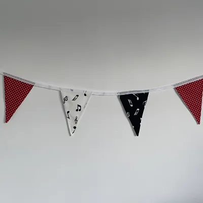 Musical 50’s Inspired Bunting (013) 1