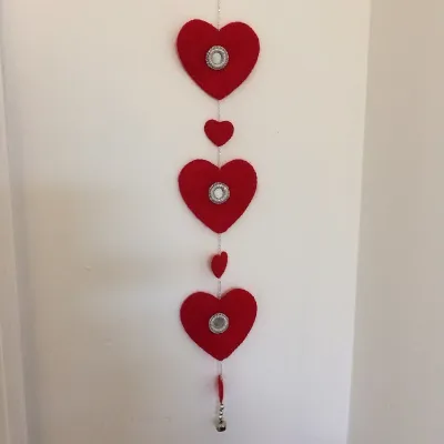 Red Felt Heart Garland (004) 1