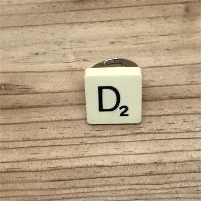 Scrabble Ring D (147) 1