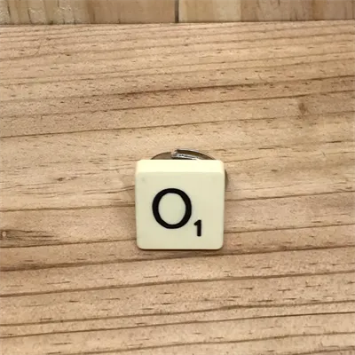 Scrabble Ring O (153) 1