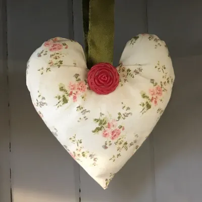 Vintage Fabric Heart (184) 1