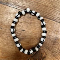 Black And White Bracelet (511)