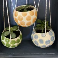 Hanging planter (small) 8