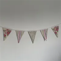 Pink Floral Bunting (020)