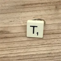 Scrabble Ring T (155)